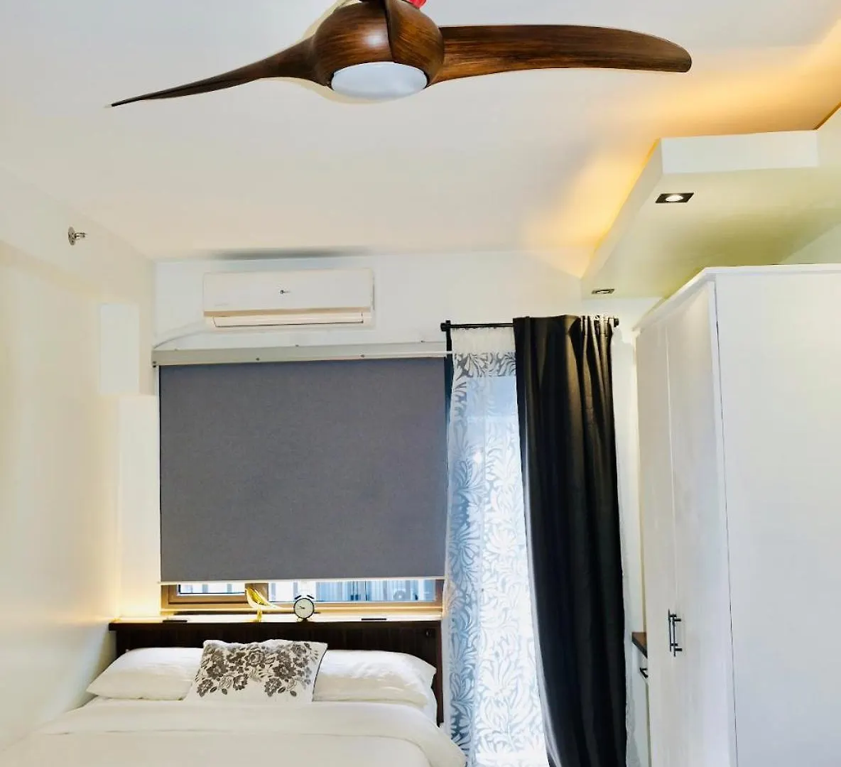 Serene Stays At Shore Pasay